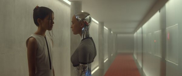 exmachina2